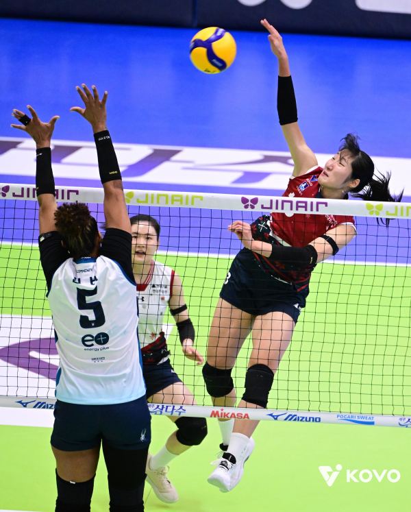 현대건설, 실바 홀로 분전한 GS칼텍스 잡고 2위 도약