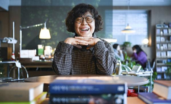 엄마와 그 엄마의 시간을 더듬어… 나를 만나다