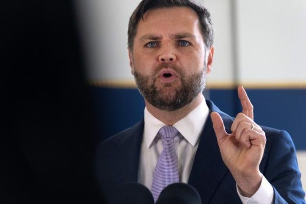 "우리 부부 사이 문제 없어"…美 부통령, '가정 위기설' 일축