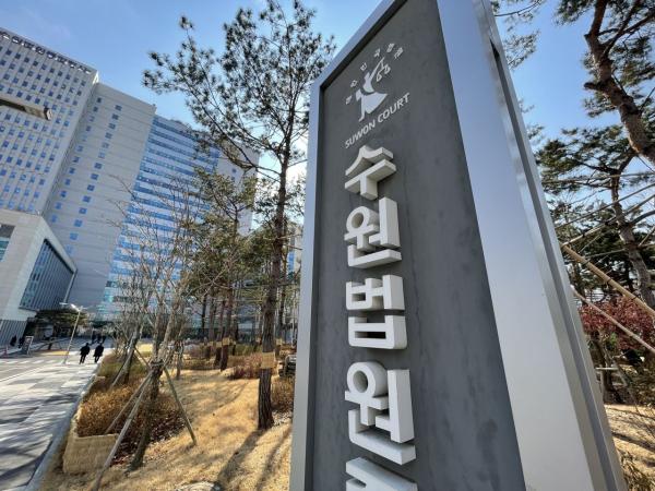 만취 손님 폭행해 뇌손상…콜뛰기 기사, 항소 기각·실형 확정