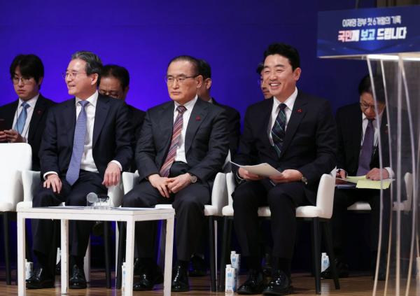 '李정부 6개월' 위성락 "북한과 대화 재개 추진해 '공존 프로세스' 본격화"