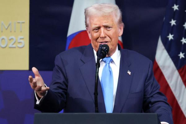 트럼프 "태국·캄보디아, 교전 중단…평화 협정 복귀 합의"