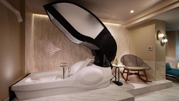 “특별가로 모십니다” 누워만 있으면 씻겨준다는 ‘호텔 서비스’, 뭐길래?