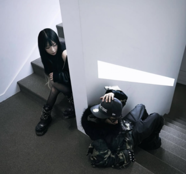 “살고싶어 폭로했다”… 온몸 멍든 채 女래퍼가 지목한 ‘이 사람’