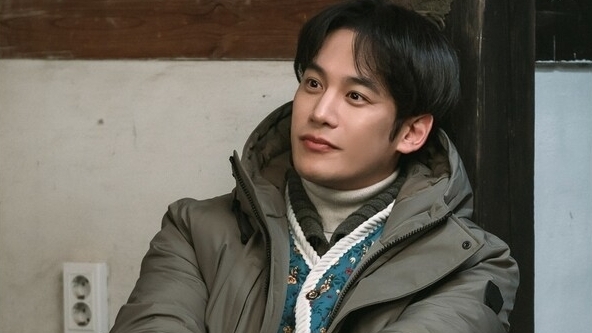 각시탈 이후 ‘14년’ 만에 남녀 주인공으로 재회…기대 한몸 받는 새해 ‘로맨스 드라마’