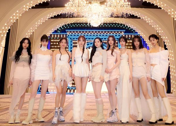 “선물도 싫어요”… 트와이스, 결국 팬들에게 ‘이런 행동’ 절대 금지 경고