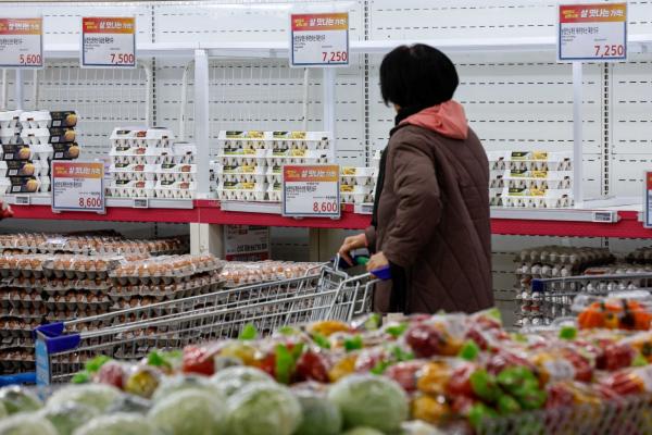 "비싸서 덜 먹는다"…식비 씀씀이 감소