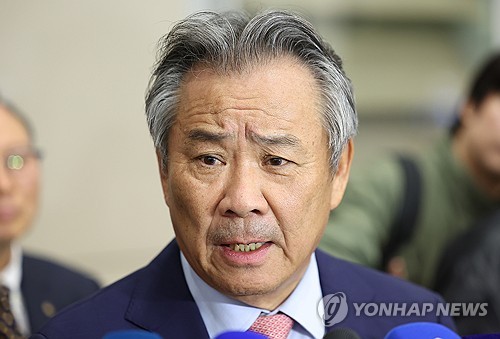 이기흥 체육회장 "3선 도전 결정 유보…조만간 거취 밝힐 것"