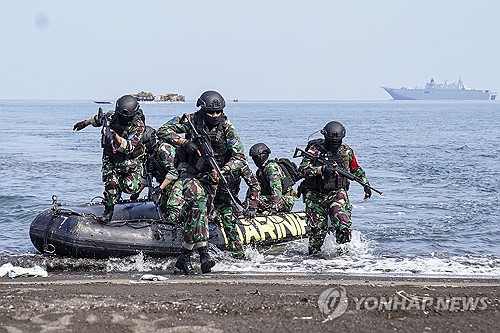 인니, 러시아 이어 호주와 합동 군사훈련…양국 최대 규모