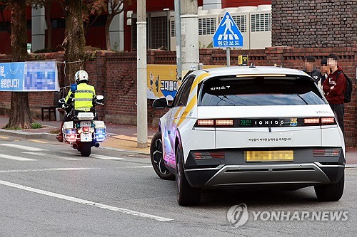 [수능] 하루 전 교통사고 당한 수험생, 부랴부랴 보건실 배정받아