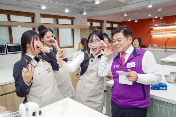 동대문구, 중·고교 찾아가는 간담회…  맞춤형 교육 정책 수립 나선다