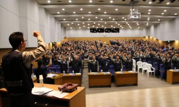 현대차 노조, 정년퇴직 재고용 직원…조합원 자격 유지안 '부결'