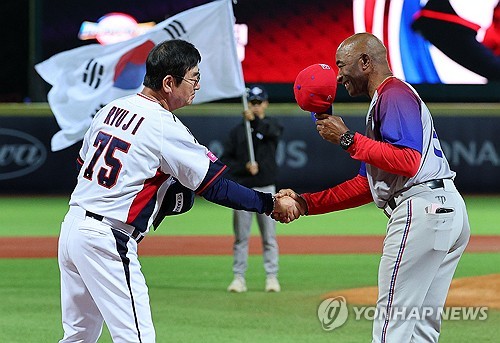 쿠바 감독 "김도영, 타격 기술·힘 갖춰…모이넬로 부진 아쉬워"