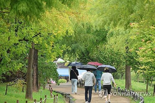 대전·세종·충남 흐리고 가끔 비…낮 최고 19∼21도