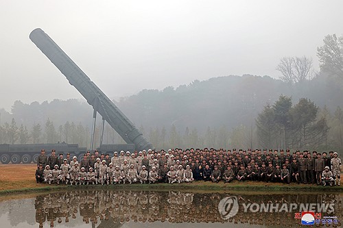 "北 자강도 용림에 미사일기지…ICBM운용 연대·여단급 병력 주둔"