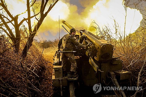 전쟁 1천일 맞은 우크라 "절대 굴복안해"…러 "작전 계속"