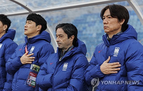 '중동 원정 1승 1무' 홍명보호 축구대표팀 귀국…올해 일정 끝(종합)