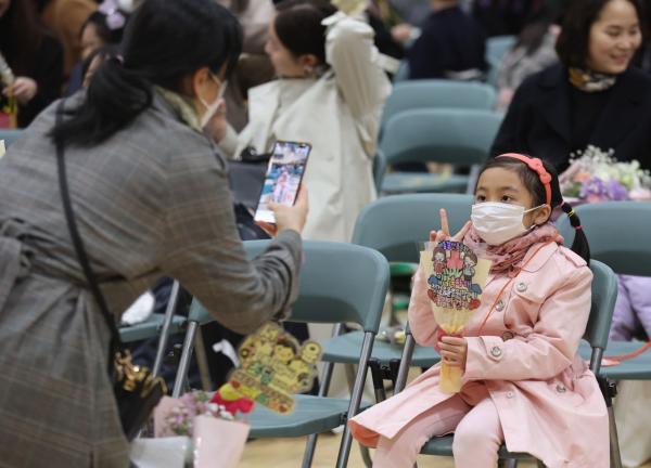 서울 '사립초 지원 제한' 이후 경쟁률 하락…내년 입학 경쟁률 7.5대 1