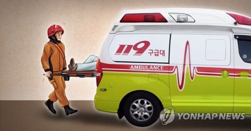 새벽 상수도 교체공사 중 흙더미 무너져 40대 작업자 부상