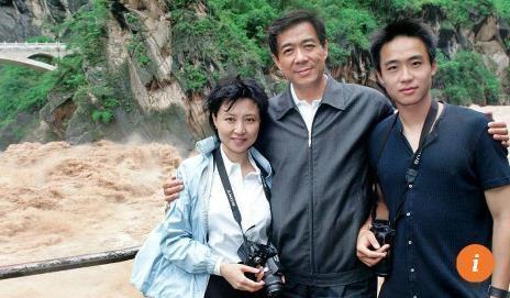 '시진핑 정적' 보시라이 아들, 삼엄 경비 속 대만서 결혼식