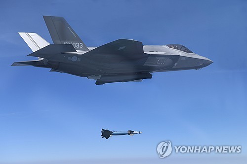 軍, 스텔스기 F-35A '분산 배치' 추진…유사시 생존성 강화