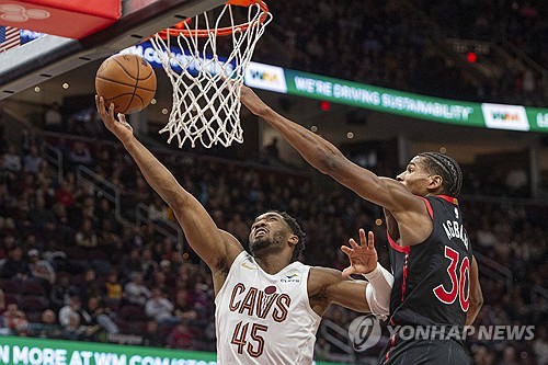 다시 달리는 NBA 선두 클리블랜드, 토론토 꺾고 연승 시작