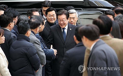 증언과 위증 사이…이재명 통화, 위증교사? 법원 "증언요청"