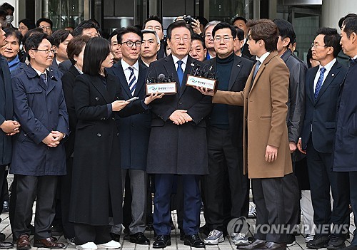 이재명 재판부 "검찰 위증죄 수사개시 가능"…'검수원복' 인정