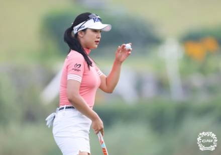 'LPGA 도전장' 윤이나 세마스포츠마케팅과 매니지먼트 계약