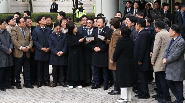 [뉴스속 사자성어]이재명 "국민 고통에 비하면…창해일속"