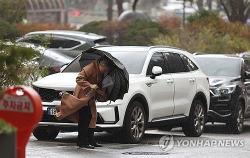 수요일 출근길 수도권·충북북부 '대설'…시간당 1∼3㎝ 쏟아져