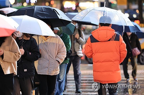 서울·인천에 올겨울 첫눈…작년보다 9일 늦어