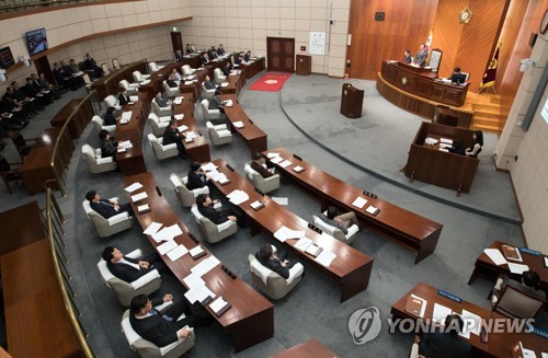 군산시의회, '재의 요구' 시립예술단 설치·운영 조례안 가결