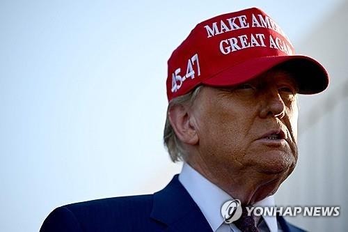 美 반도체법 불확실성에 반도체株 '휘청'…삼성전자 3.4% 하락(종합)