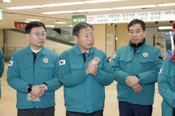 구리시의회, 구리농수산물도매시장 활어 집하시설 등 5개소 방문