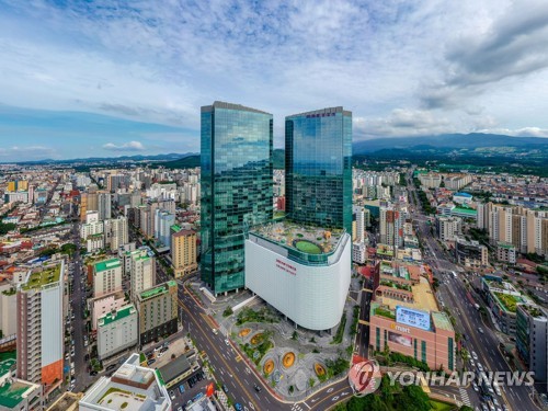 제주 드림타워, 개관 4주년 맞아 도민 1천600명 초청 이벤트