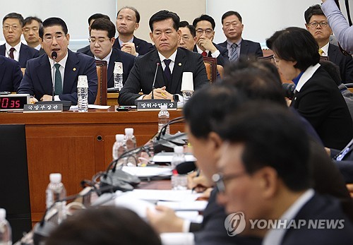 국방위, '순직 군인 추서 계급 맞게 연금 지급' 군인재해법 통과