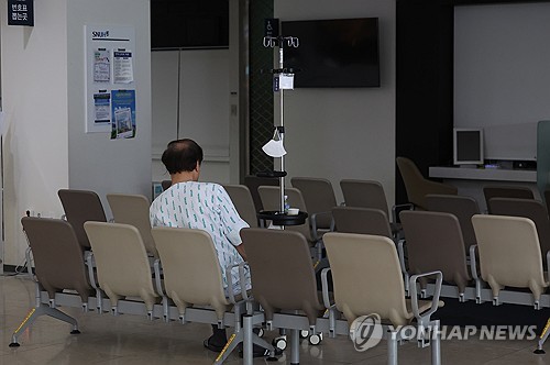 작년 의료급여 10조9천억원…54%가 65세 이상 진료비