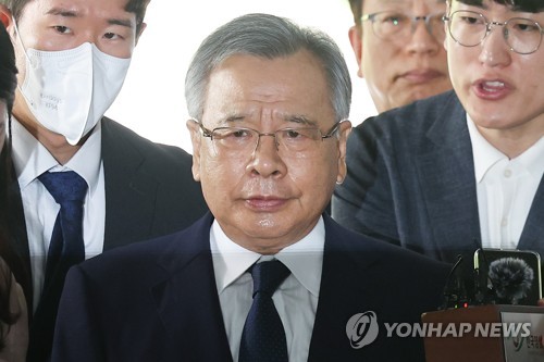 [1보] 검찰, '대장동 50억 클럽 의혹' 박영수 징역 12년 구형