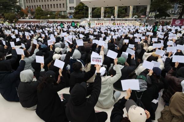 여성계 "동덕여대 사태 책임 학교에…정치권 여성혐오 중단하라"