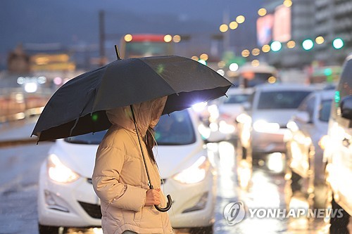 [날씨] 눈 폭탄 이어 기습 한파…빙판길·살얼음 조심