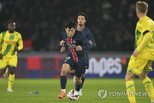 '골대 불운' 이강인 73분 소화…PSG, 13경기 무패