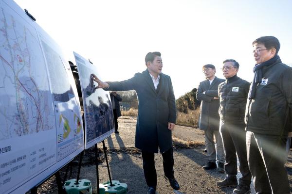 김동근 시장, 박상우 국토부 장관과 용현 공공주택지구 현장점검