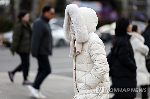 [날씨] 찬바람에 출근길 체감온도 '뚝'…곳곳 비나 눈