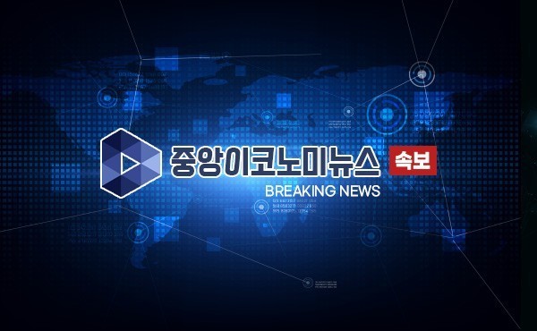 계엄군, 국회 본청 진입…저항하는 국회 보좌진과 충돌