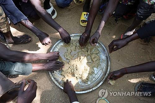 유엔 "인도적 지원 필요 인구, 내년 3억명 넘는다"