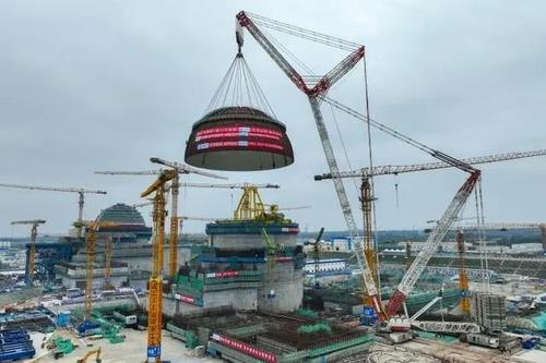 "중국, 2035년까지 매년 원자로 10기 승인 전망"