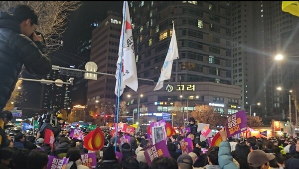 현대차 노조 '尹 정권 퇴진'…부분 파업 돌입