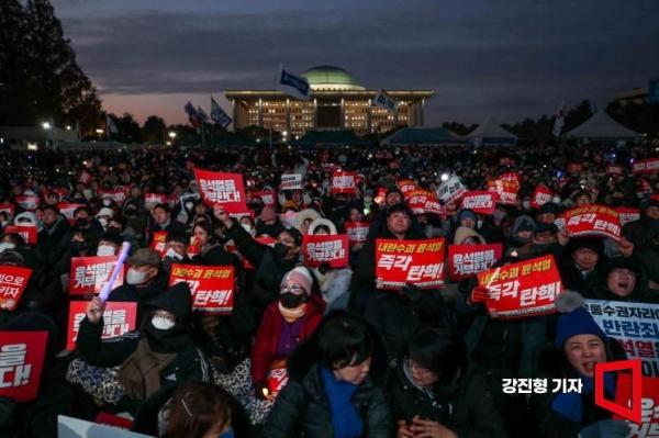 "마음은 함께" 탄핵 집회에 어묵꼬치 1만2000개 보낸 재미교포들