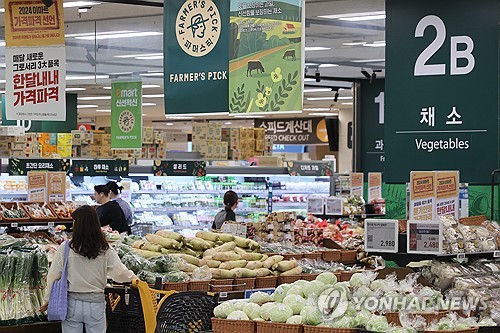 尹 직무정지 뒤 경제심리 반등…평시 수준 회복은 멀어